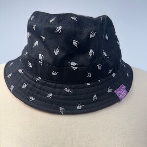 Creep Street unisex reversible bucket hat